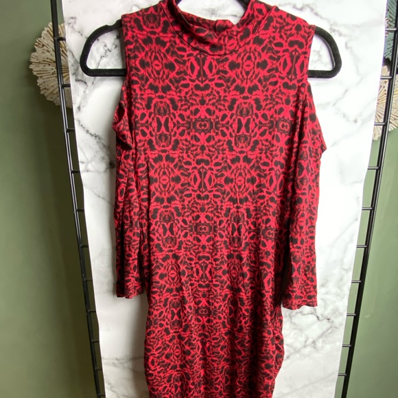 Jessica Simpson midi dress